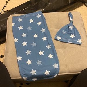 Itzy Ritzy Cutie Cocoon Baby Cocoon & Hat Set